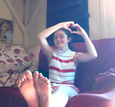 Friends Pretty Feet