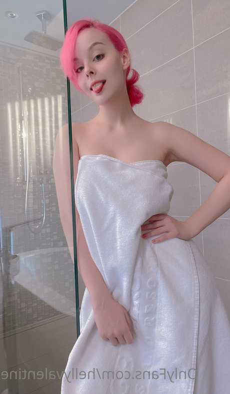 Photo nue de fuite OnlyFans de Helly Von Valentine