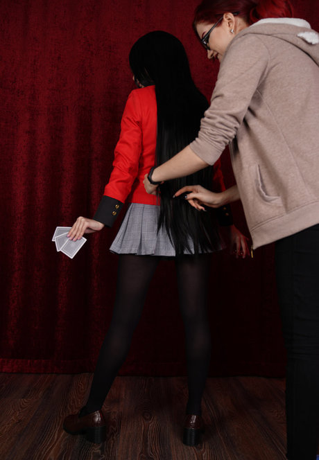 Helly Von Valentine