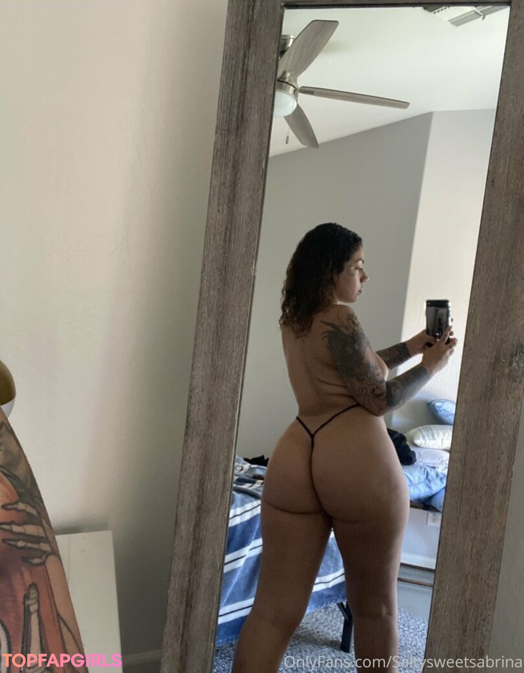 Photo nue de fuite OnlyFans de Saltysweetsabrina #32 Photo nue de fuite OnlyFans de Saltysweetsabrina #32