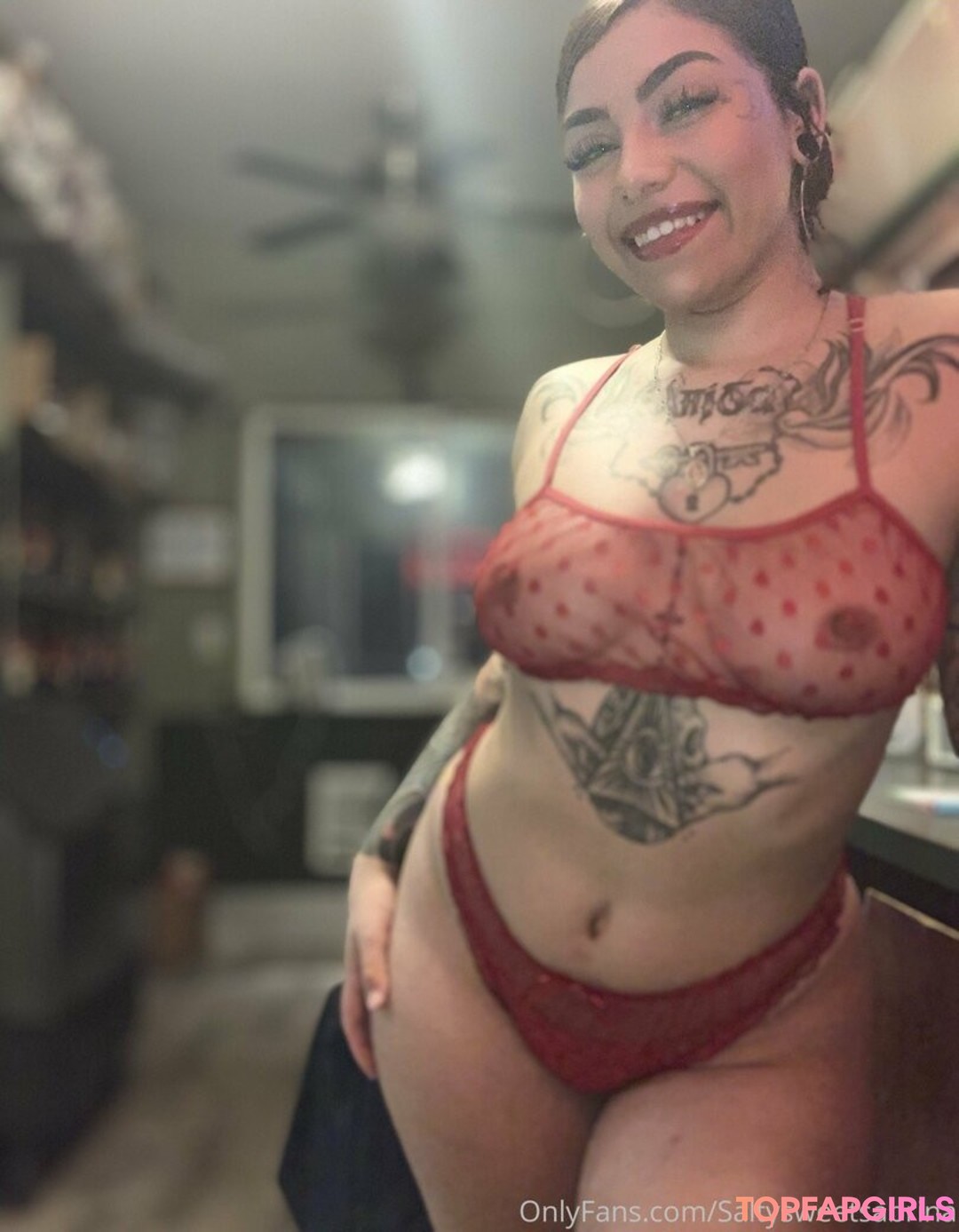 Photo nue de fuite OnlyFans de Saltysweetsabrina #49 Photo nue de fuite OnlyFans de Saltysweetsabrina #49