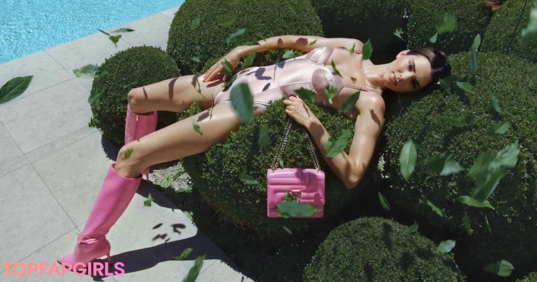Photo nue de fuite OnlyFans de Kendall Jenner #1124