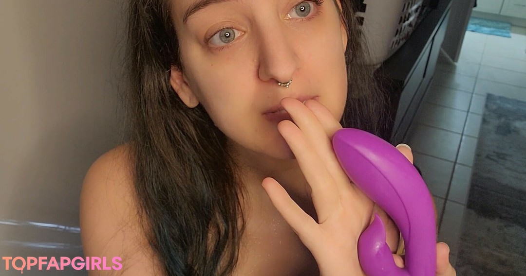 Photo nue de fuite OnlyFans de Malaftermidnight #91 Photo nue de fuite OnlyFans de Malaftermidnight #91
