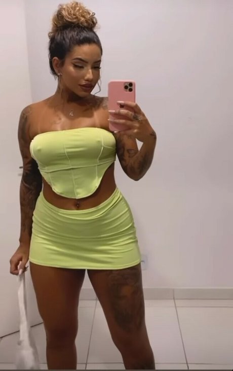 Muito Linda