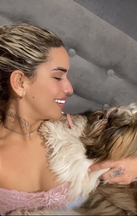 Muito Linda