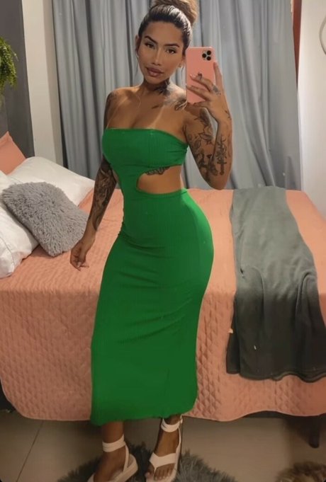 Muito Linda