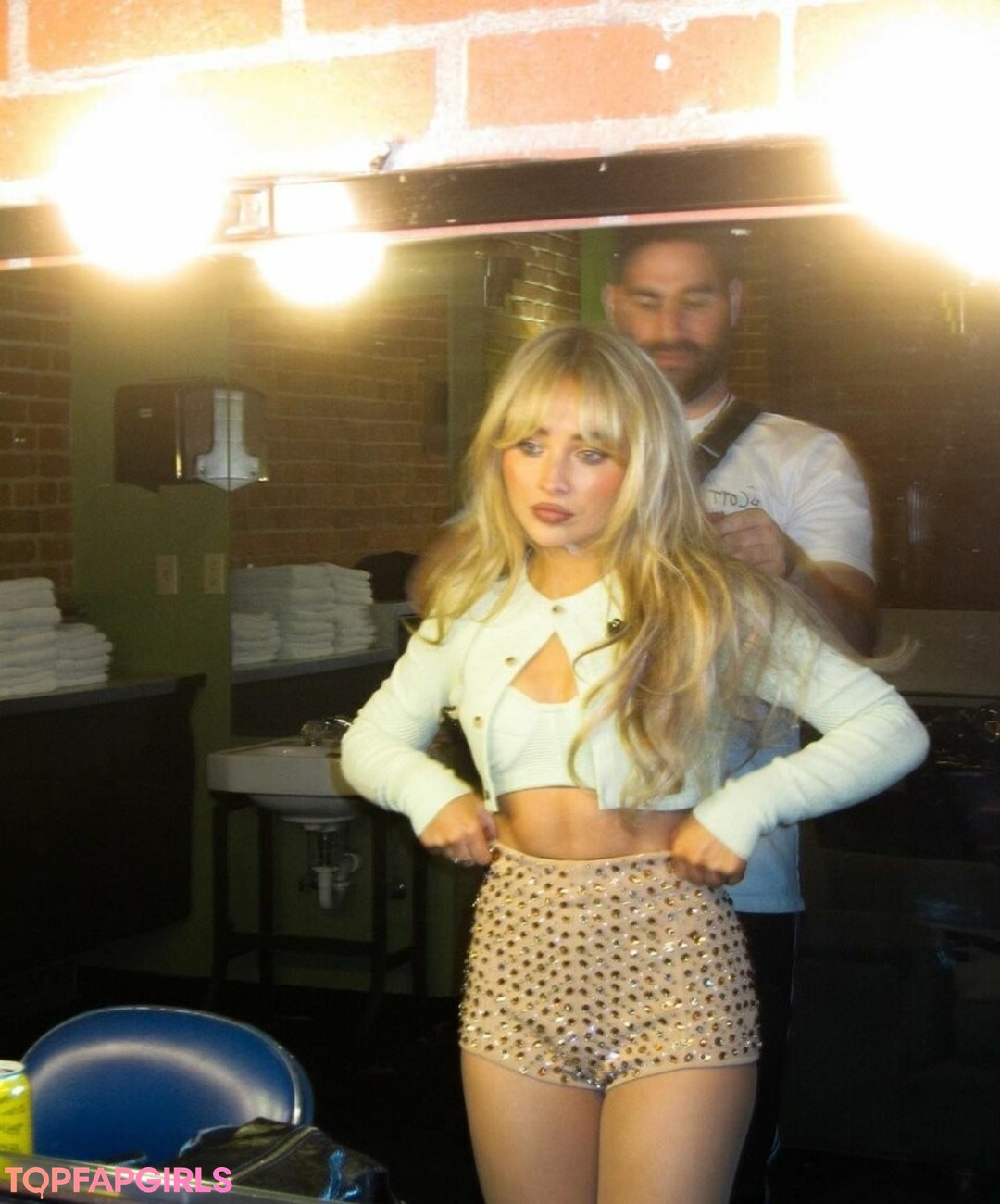 Photo nue de fuite OnlyFans de Sabrina Carpenter #1197 Photo nue de fuite OnlyFans de Sabrina Carpenter #1197