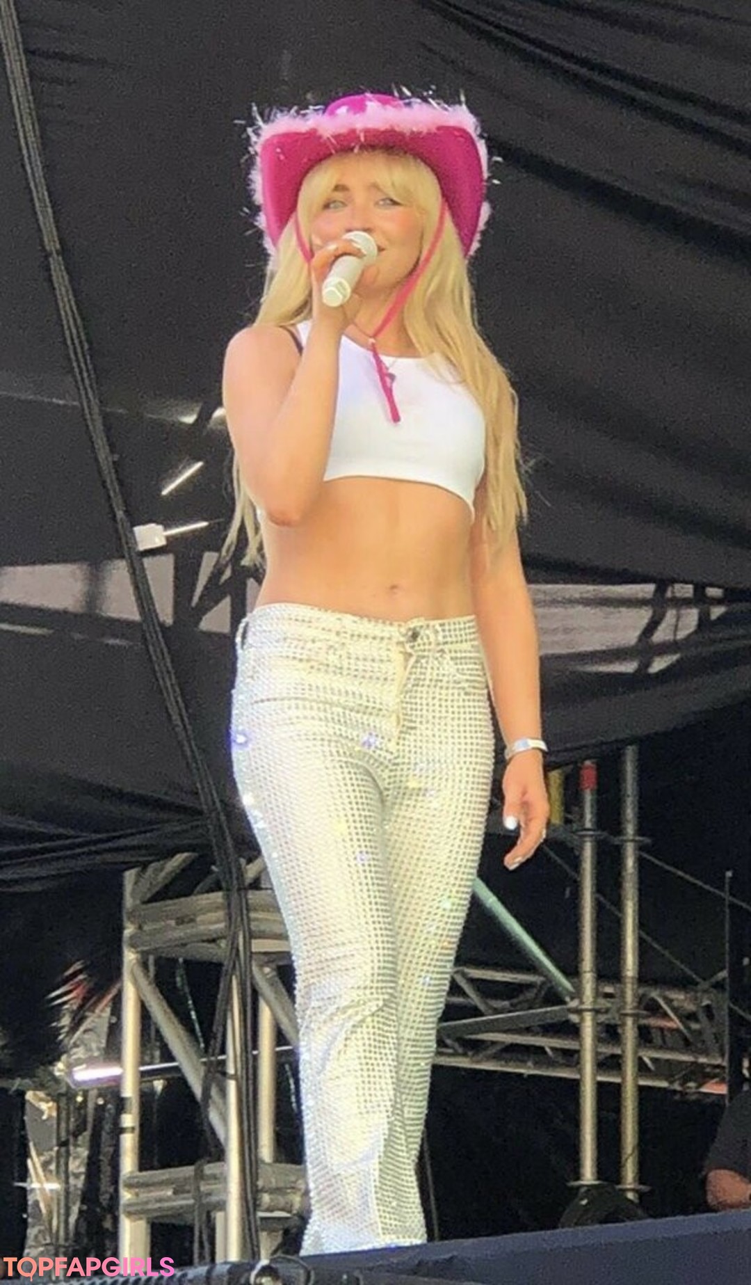 Photo nue de fuite OnlyFans de Sabrina Carpenter #1363