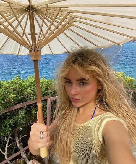 Sabrina Carpenter