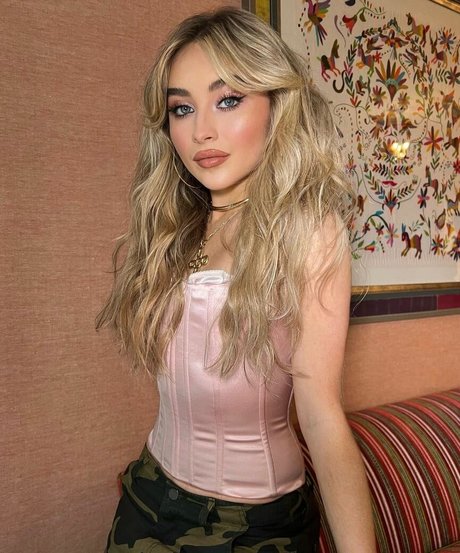 Sabrina Carpenter