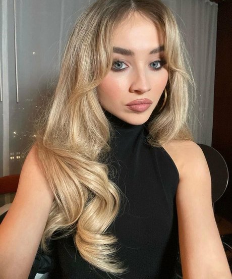 Sabrina Carpenter