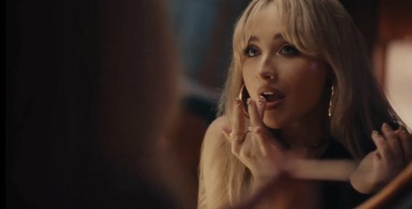 Sabrina Carpenter