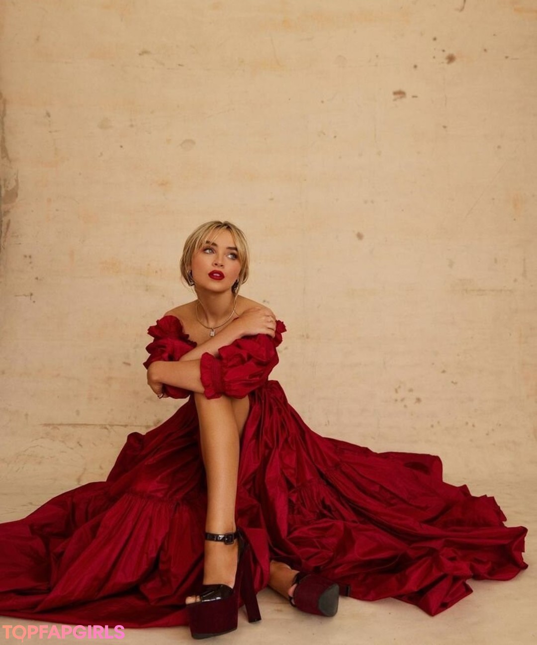 Photo nue de fuite OnlyFans de Sabrina Carpenter #968 Photo nue de fuite OnlyFans de Sabrina Carpenter #968