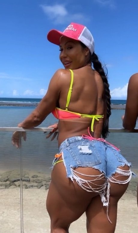 Gracyanne Barbosa