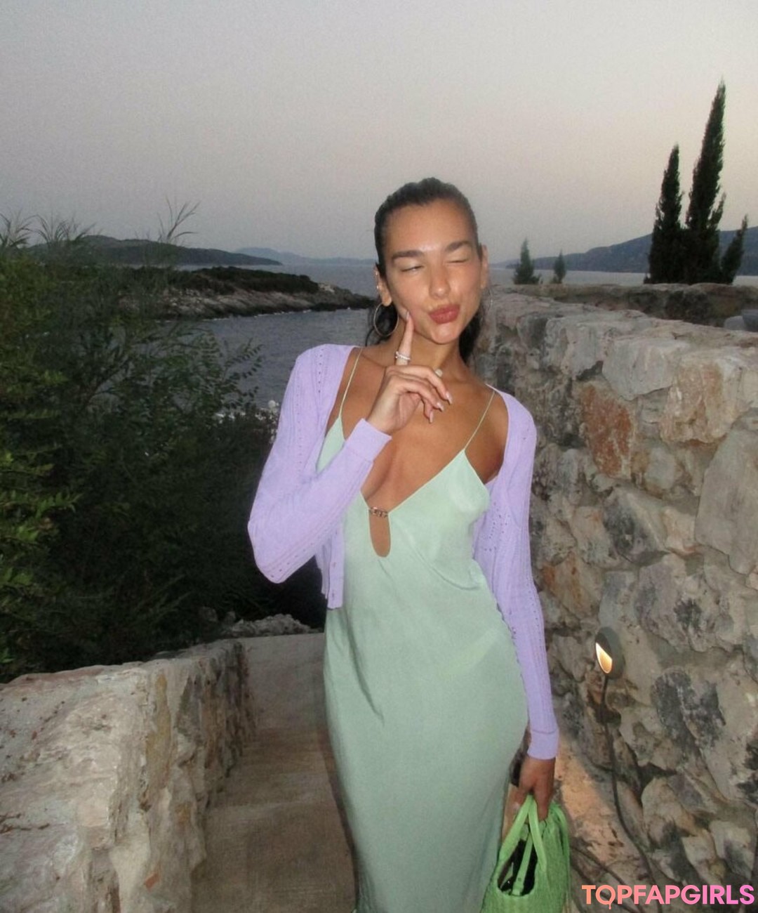 Photo nue de fuite OnlyFans de Dua Lipa #1155