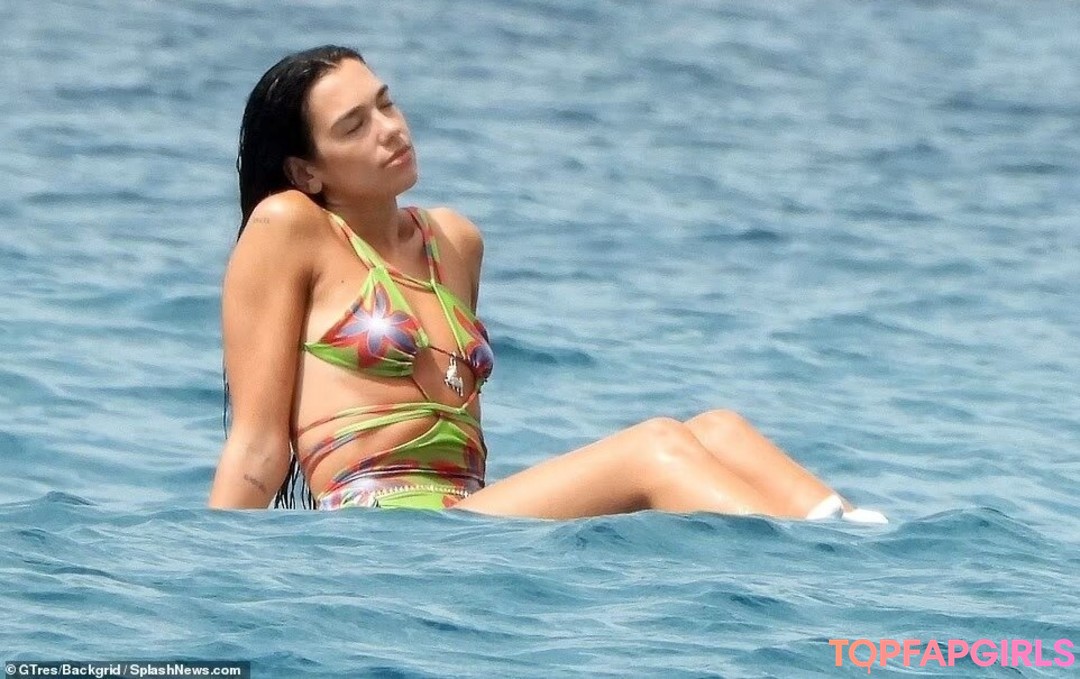 Photo nue de fuite OnlyFans de Dua Lipa #1215