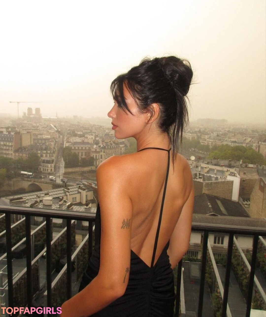Photo nue de fuite OnlyFans de Dua Lipa #1310