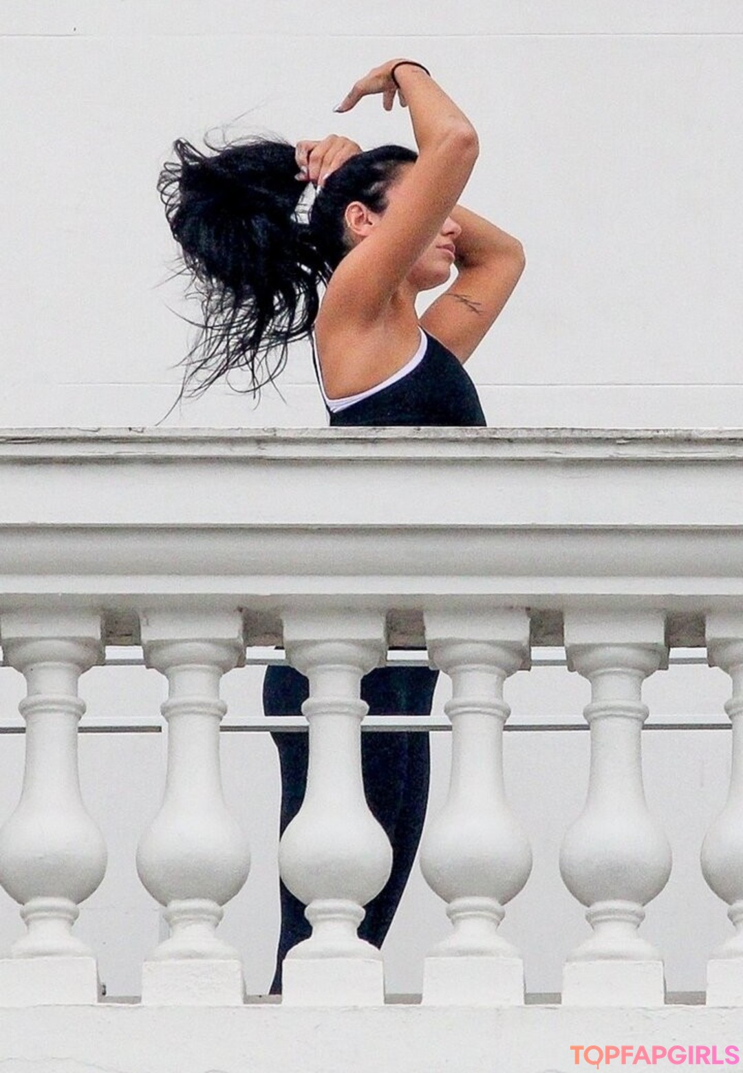 Photo nue de fuite OnlyFans de Dua Lipa #1320