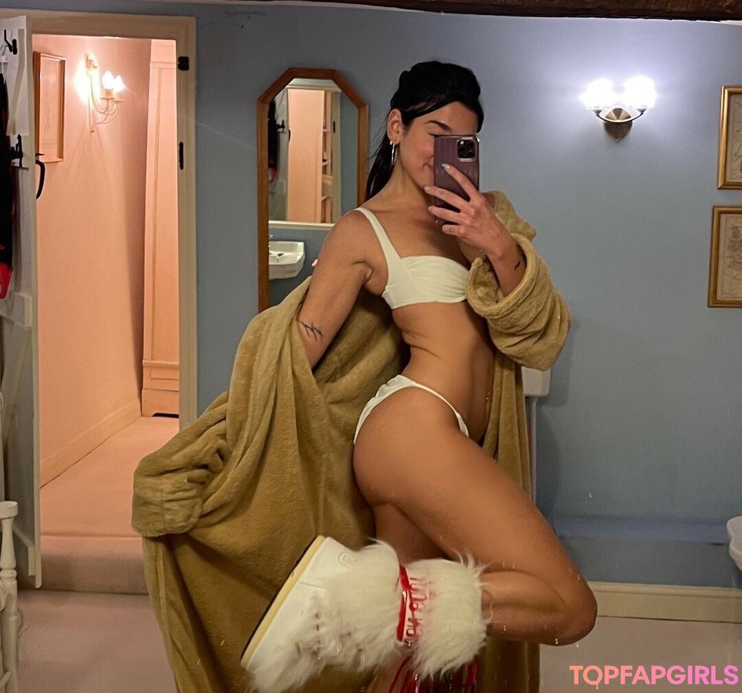 Photo nue de fuite OnlyFans de Dua Lipa #1707
