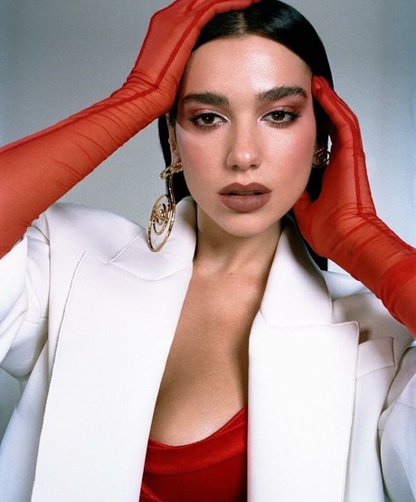 Dua Lipa