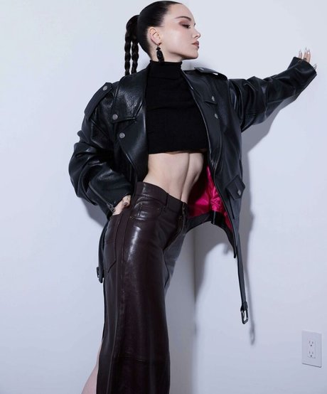 Dove Cameron