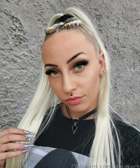 Photo nue de fuite OnlyFans de Badbunnybabee