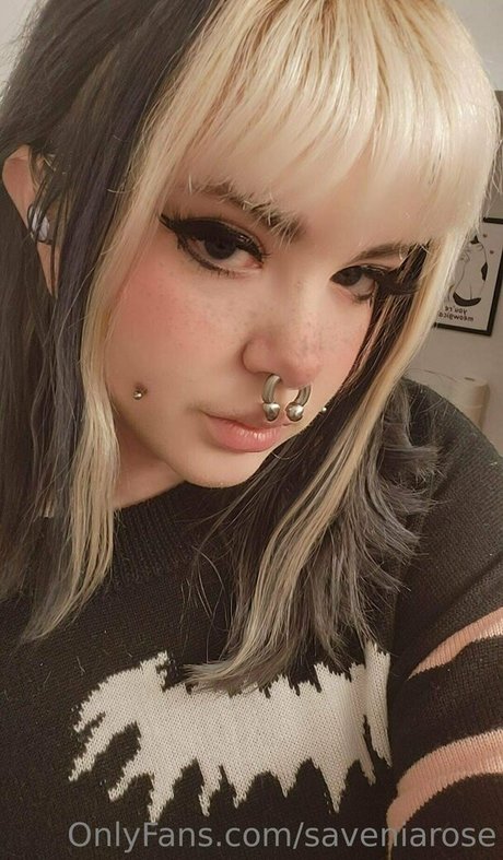 Photo nue de fuite OnlyFans de Saveniarose