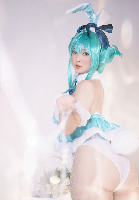 Ying Tze