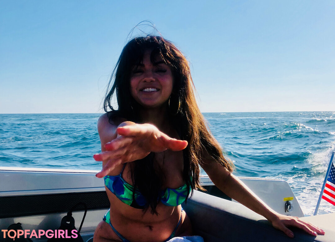 Photo nue de fuite OnlyFans de Selena Gomez #1958