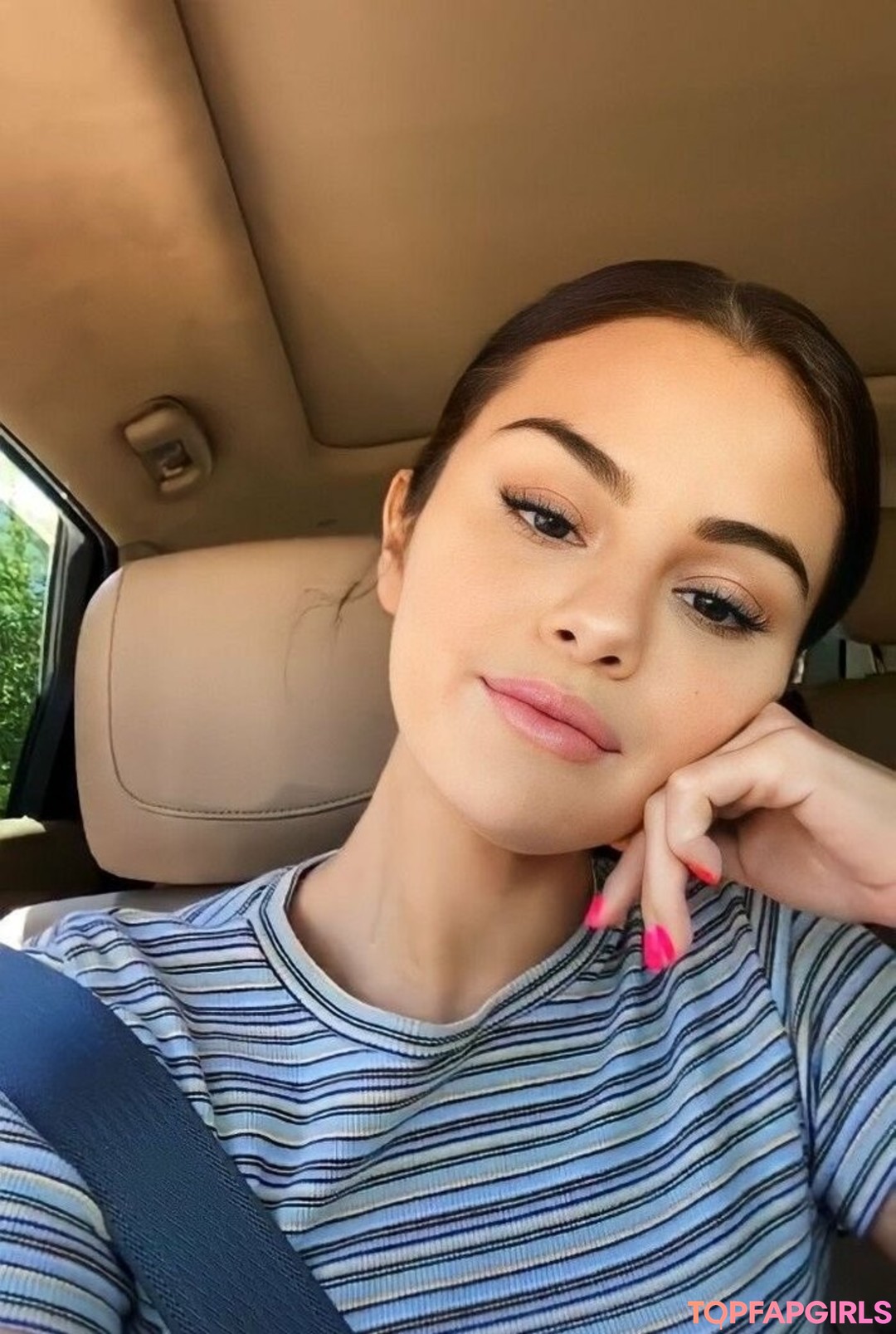 Photo nue de fuite OnlyFans de Selena Gomez #1984