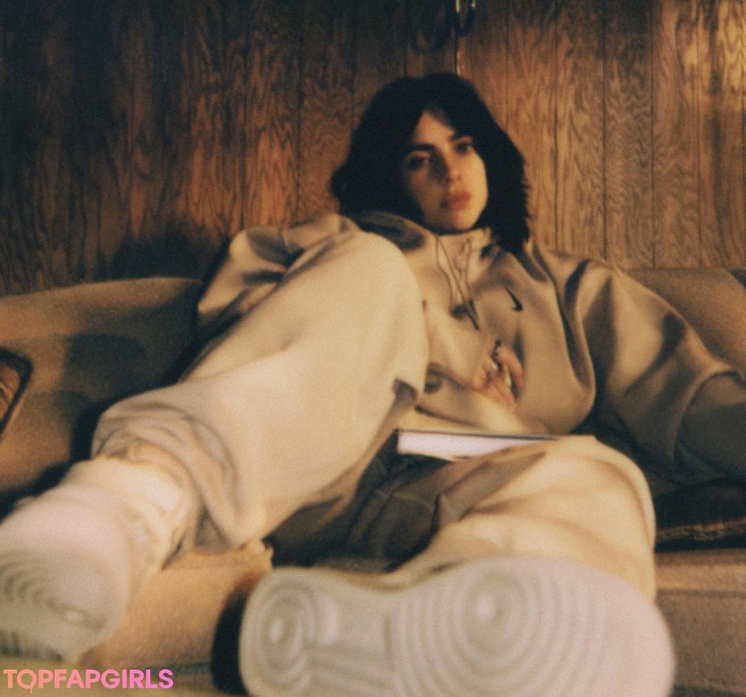 Photo nue de fuite OnlyFans de Billie Eilish #195 Photo nue de fuite OnlyFans de Billie Eilish #195
