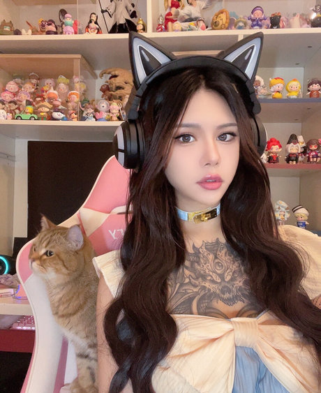 Deer_white