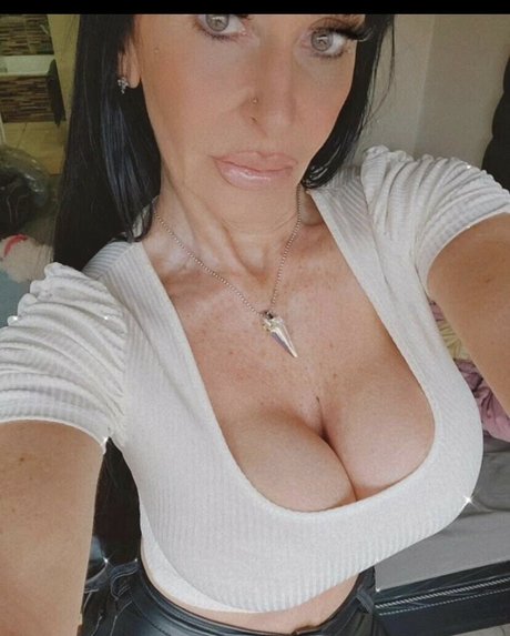 Photo nue de fuite OnlyFans de Marina Salazar