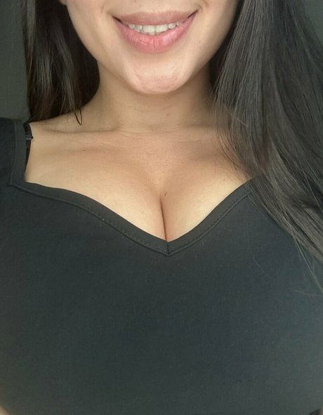 Adora18