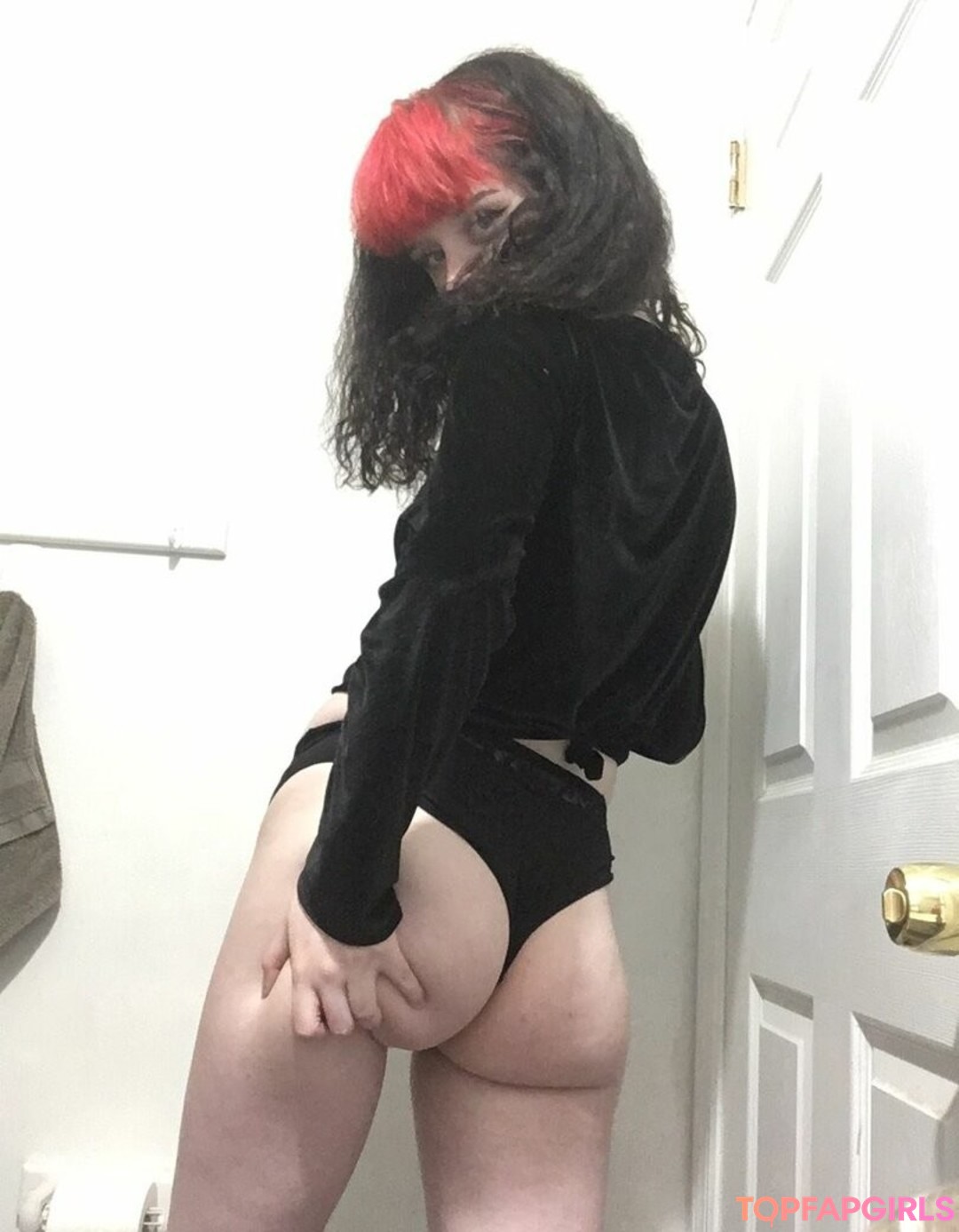 Photo nue de fuite OnlyFans de Brattymaddie666 #5 Photo nue de fuite OnlyFans de Brattymaddie666 #5