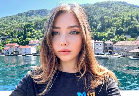 Ivy_i