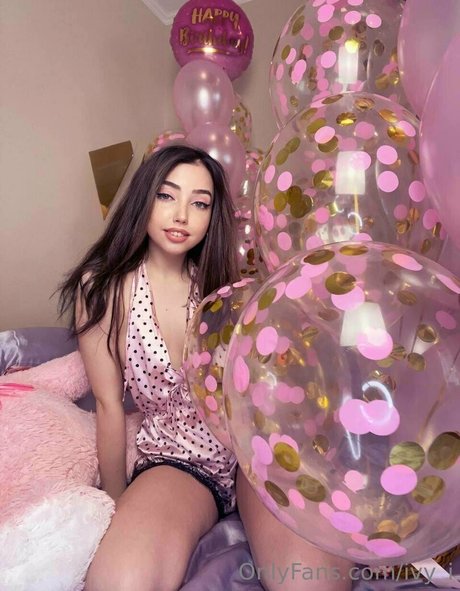 Ivy_i