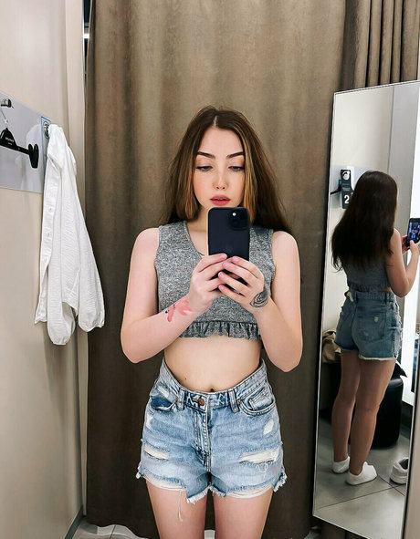 Ivy_i