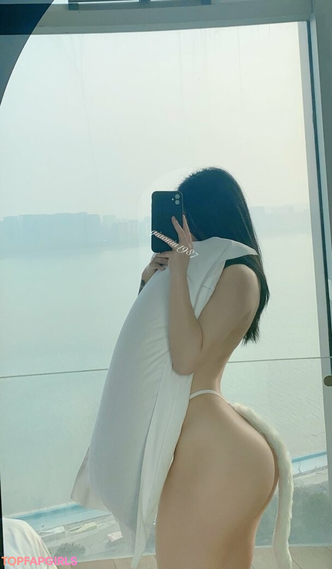 Photo nue de fuite OnlyFans de Qiaoniutt #1241