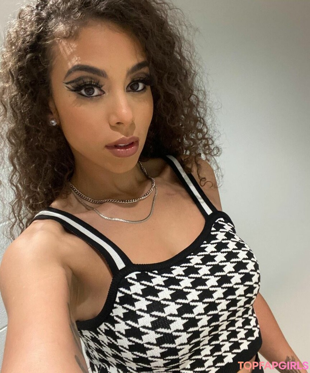 Photo nue de fuite OnlyFans de Samantha Irvin #6 Photo nue de fuite OnlyFans de Samantha Irvin #6