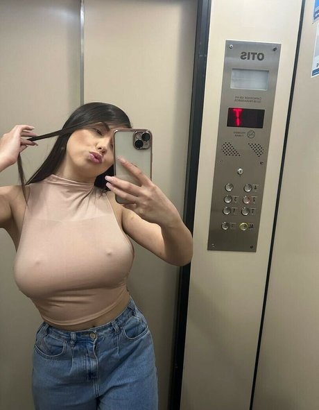 MC Mayara