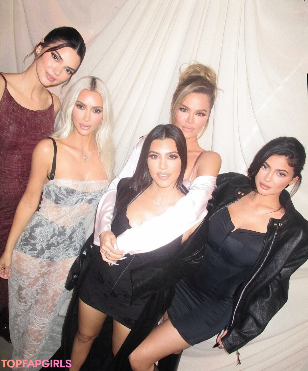 Photo nue de fuite OnlyFans de Kim Kardashian #1082