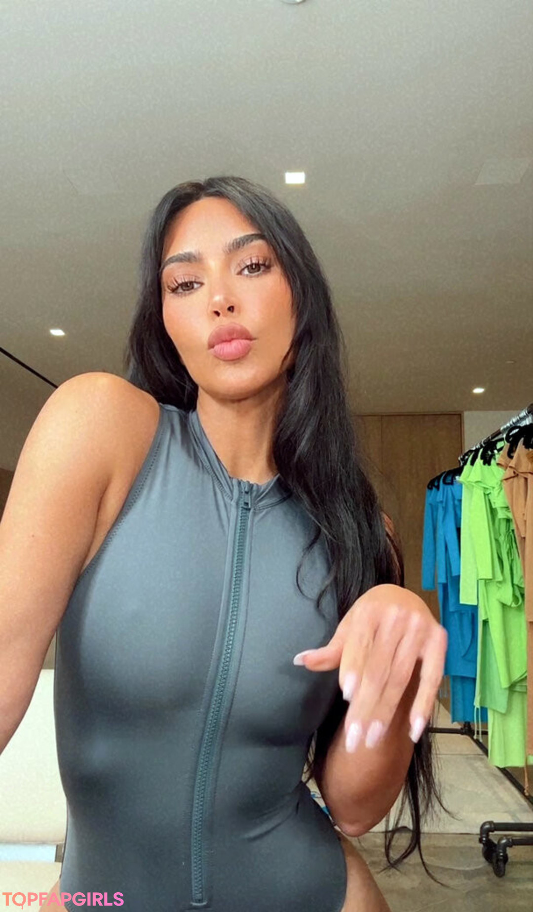 Photo nue de fuite OnlyFans de Kim Kardashian #1373