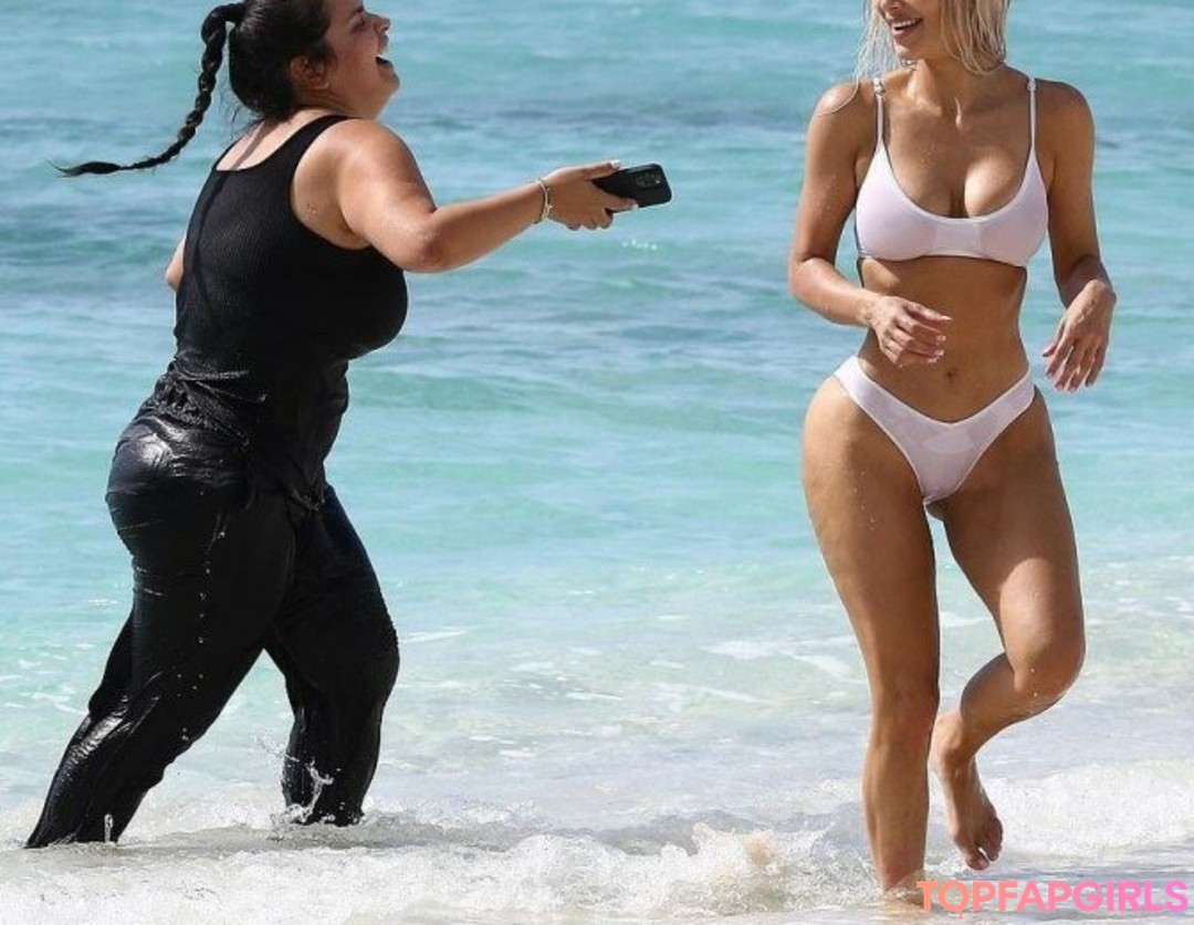 Photo nue de fuite OnlyFans de Kim Kardashian #582 Photo nue de fuite OnlyFans de Kim Kardashian #582