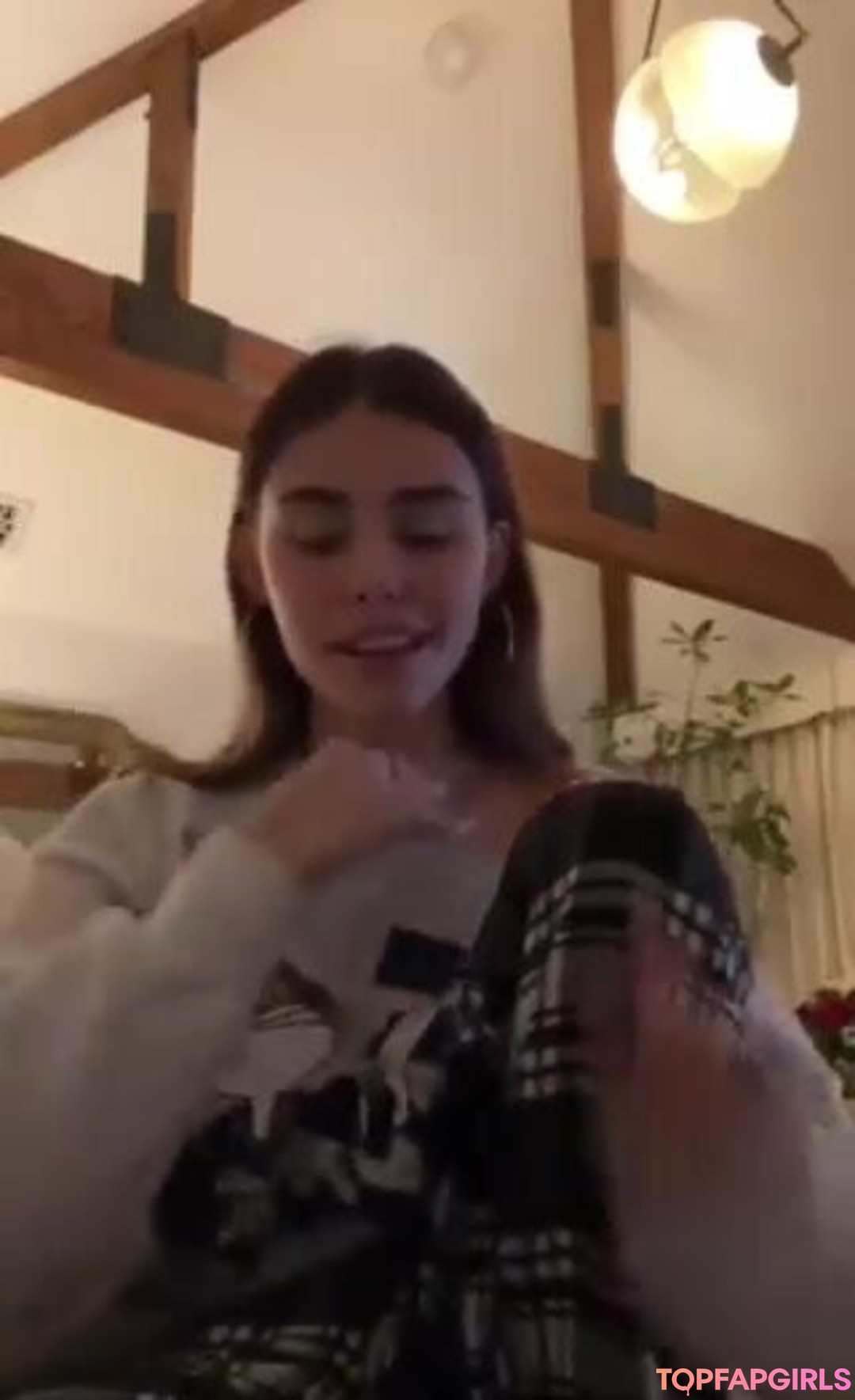 Photo nue de fuite OnlyFans de Madison Beer #1095