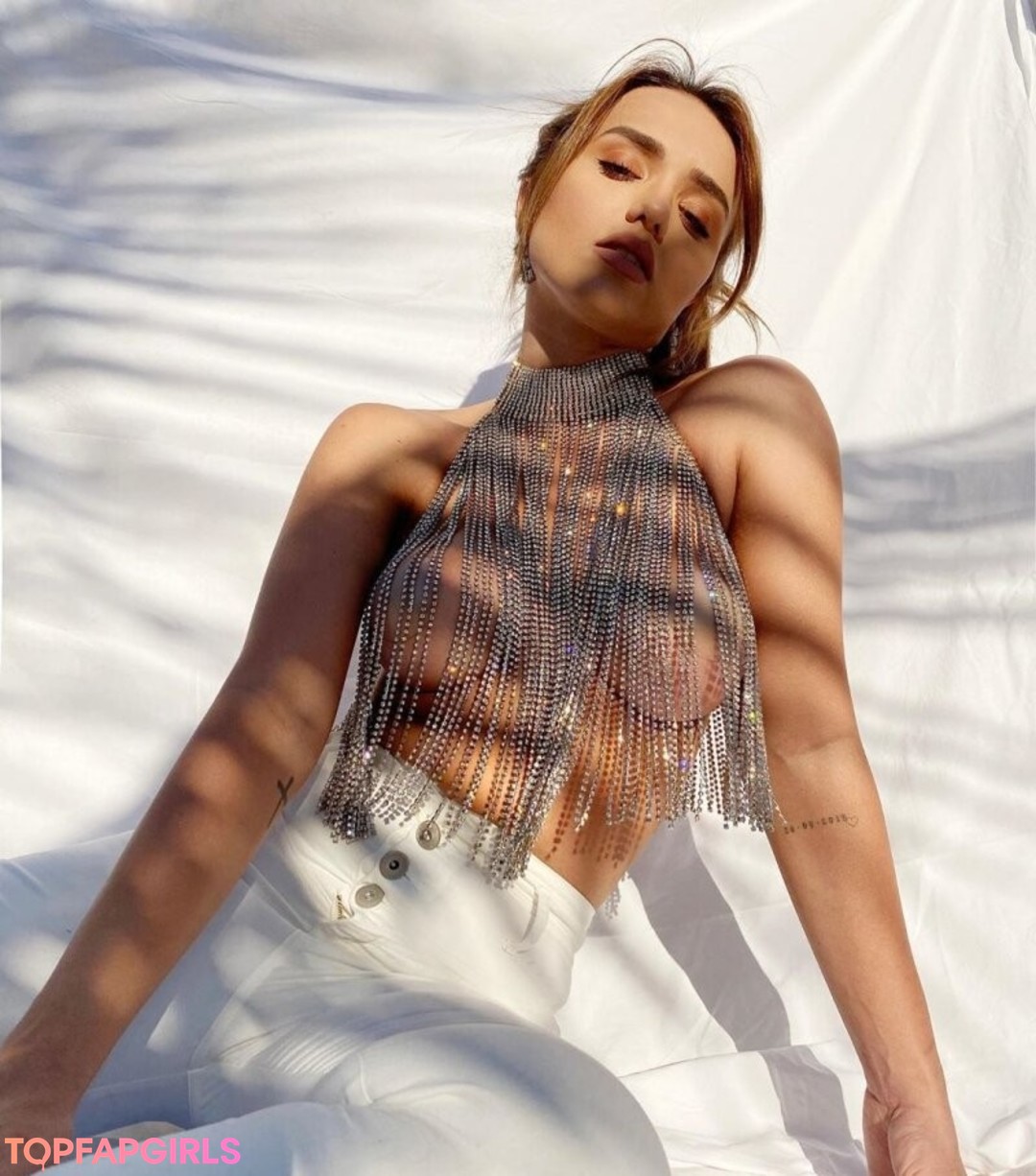 Photo nue de fuite OnlyFans de Rafa Kalimann #28 Photo nue de fuite OnlyFans de Rafa Kalimann #28