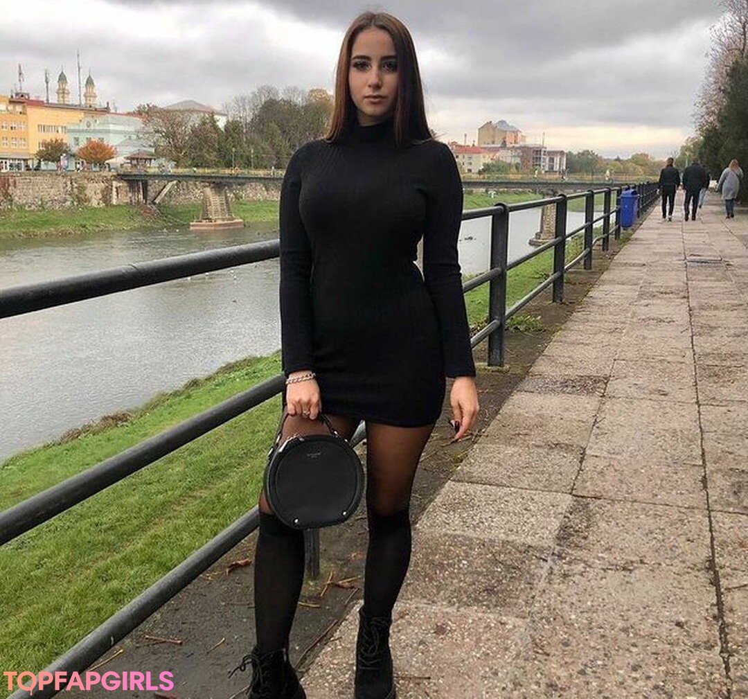 Photo nue de fuite OnlyFans de Philllybabyy #1187 Photo nue de fuite OnlyFans de Philllybabyy #1187