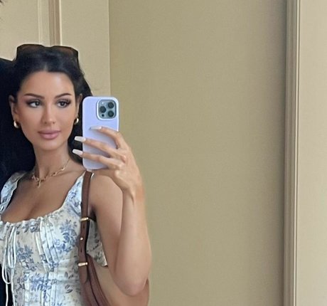 Sssniperwolf Photo nue de fuite OnlyFans de Sssniperwolf #145