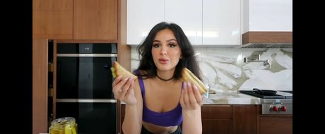 Sssniperwolf Photo nue de fuite OnlyFans de Sssniperwolf #214