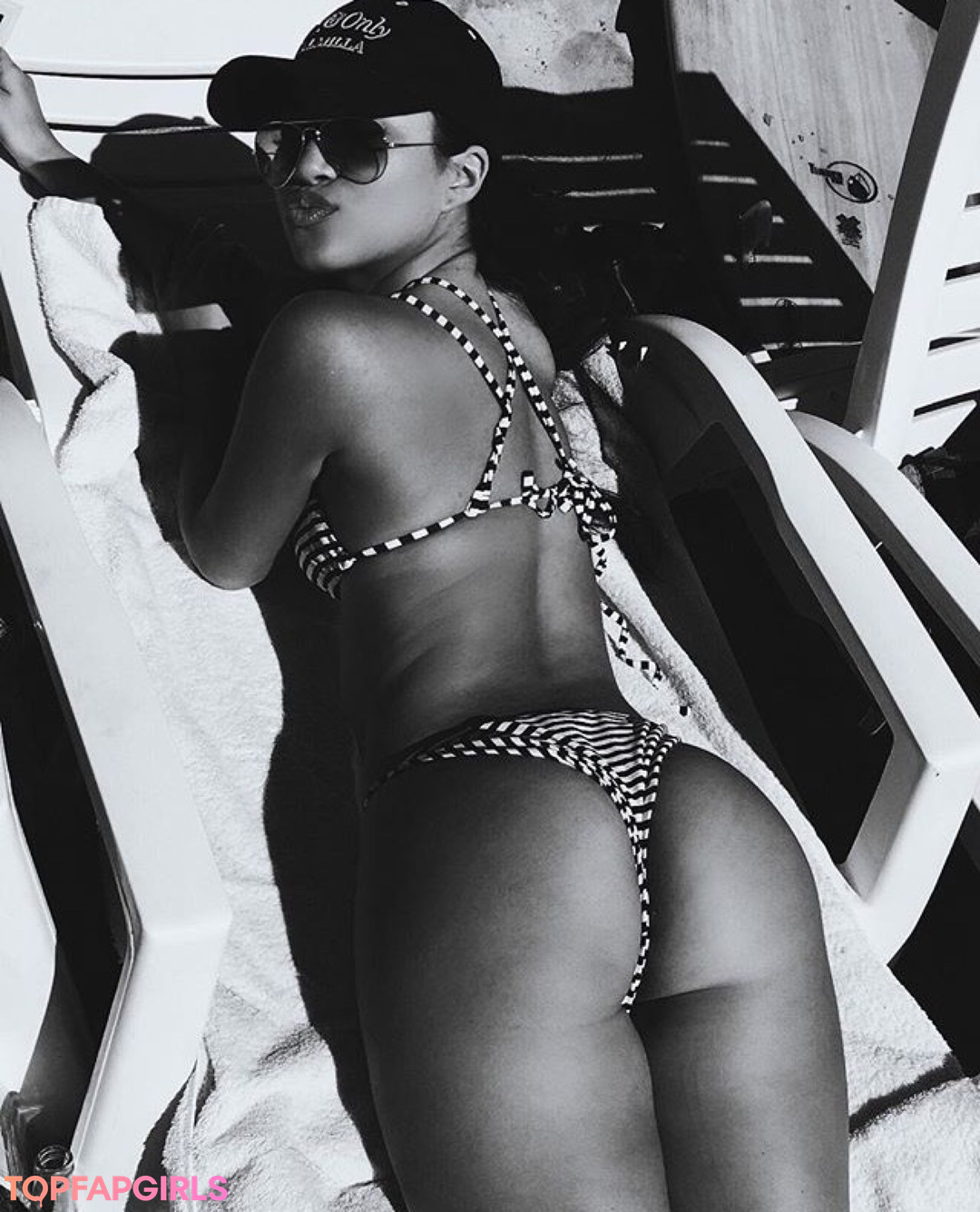Photo nue de fuite OnlyFans de Julia Kelly #805 Photo nue de fuite OnlyFans de Julia Kelly #805